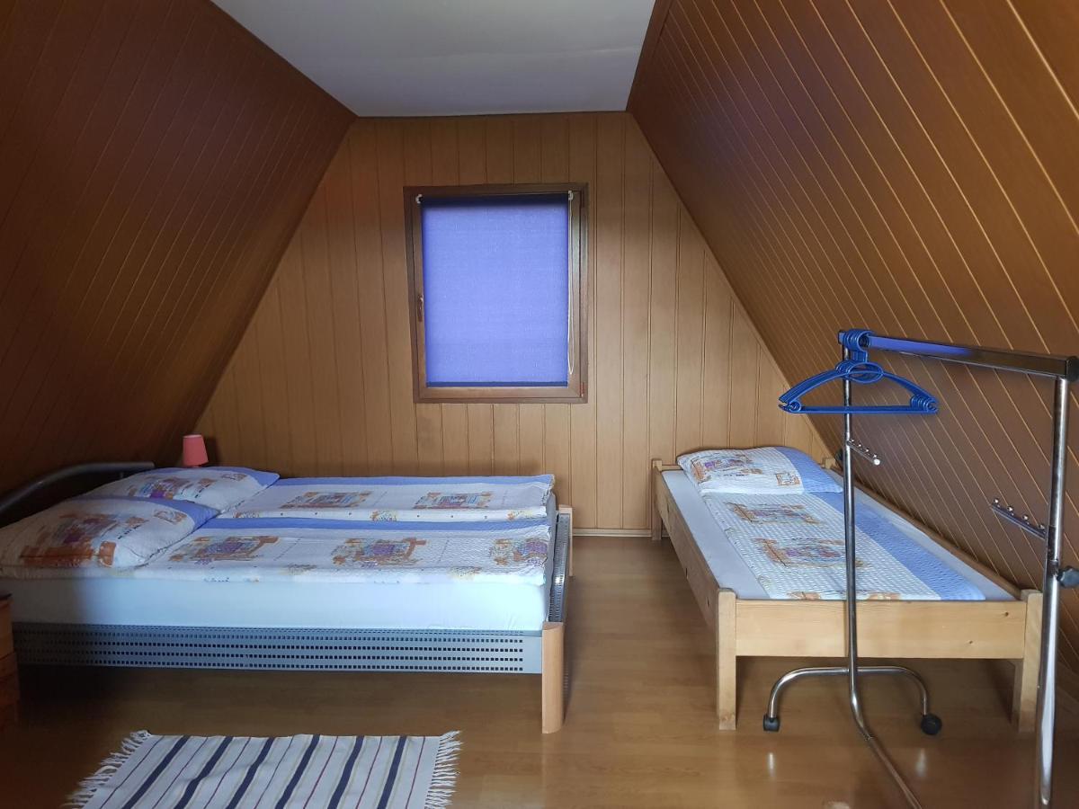 코스티네스티 Casutele Intim 빌라 외부 사진